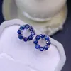 Aretes de Zafiro Natural, el Color es Bueno y las Cuentas son Todas Finas. Plata S925 Finamente Incrustada con Piedra Principal Tamaño 3*3mm
