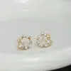 Brincos Elegantes para Mulheres 2026 Novo Modelo com Zircônia Micro-Incustada, Tarraxas de Prata S925, Brincos de Estrela com Design Único, Brincos Pendentes Simples