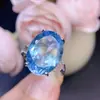 Novo Anel Aberto Oval Simples Elegante com Topázio Suíço Azul para Mulheres Anel Vivo Pedra Principal 13X18Mm
