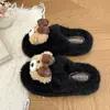 Sandálias Planas Retro com Laço, Solado Macio de Pelúcia, Antiderrapantes, Novo 2026, Pantufas de Pelo Xadrez Ursinho para Casa Femininas