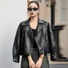 Jaqueta de couro genuíno Haining autêntica feminina novo estilo 2026 jaqueta curta estilo motociclista gola lapela jaqueta casaco de pele de carneiro