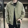 Chaqueta Casual Trendy Versátil para Hombre Primavera y Otoño 2025 Nuevo Color Bloque Rayas Ropa de Trabajo Chaqueta de Piloto