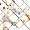 Navaja plegable de acero inoxidable Multifuncional Navaja de bolsillo para exteriores Navaja de autodefensa Mini colgante portátil Navaja de llavero Navaja de desempaquetado