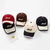 Boné de beisebol infantil INS, novo modelo de outono, chapéu de sol com letra bordada, boné casual versátil de bico de pato para meninos em estilo japonês e coreano