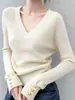 Elegante suéter gris con cuello en V estilo francés para mujer, nuevo modelo otoño/invierno 2026, se puede usar como capa exterior o como capa base, top de punto