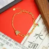 Pulseira Retro Dourado Areia Vietnamita, Tendência Nacional, Estilo Palaciano, Pulseira de Borboleta e Flor com Óleo Gotejado, Fabricante de Joias Personalizadas da Moda