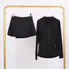 Traje de Chaqueta Lulu con Cuello Alto y Falda de Tres Pliegues Traje Deportivo de Fitness Falso de Dos Piezas Falda de Tenis Elástica Anti-Exposición Todas las Estaciones