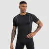 Roupa de Corrida Respirável Absorvente de Umidade Transfronteiriça Secagem Rápida, Camiseta Esportiva de Gola Redonda de Manga Curta com Sensação de Frescor, Roupa Fitness Masculina Elástica Justa