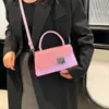 Atacado Bolsa Quadrada Pequena Portátil de Luxo Bolsa Feminina 2025 Inverno Nova Bolsa de Ombro com Padrão de Crocodilo Moda Fecho Bolsa Transversal