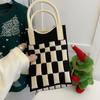 2024 Amazon ebay Bolsa para teléfono móvil coreana moda simple bolsa tejida bolso de hombro bolso tote de oso fábrica