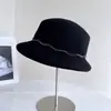 Sombrero de Bombín de Lana Estilo Francés con Decoración de Pedrería para Mujer, Nuevo Elegante Versátil Sombrero de Bombín de Invierno con un Sombrero Sofisticado Elegante