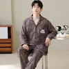 Cárdigan largo de manga larga y pantalón largo para hombre al por mayor, pijama de algodón puro, ropa de casa casual de dibujos animados para otoño, conjunto de dos piezas