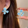 Pendientes Azules Florales Frescos y Exquisitos con Pedrería, Pendientes de Lujo Ligero de Nicho, Accesorios para Orejas Únicos y Versátiles