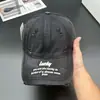 Gorra de Béisbol Lavada con Efecto Desgastado Estilo Retro Americano para Mujer, Nuevo Estilo Primavera 2025, Gorra con Bordado de Letras, Gorra tipo Pato para Adelgazar el Rostro