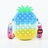 Al por mayor del fabricante Monedero de silicona para niños Juguete squishy para aliviar el estrés Piña Almacenamiento Bolso cruzado para teléfono