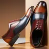 Zapatos de Hombre de Color a Juego de Nueva Temporada de Primavera y Otoño Zapatos de Cuero Tallado Transpirables de Moda Versátiles Zapatos de Cuero para Vestir de Negocios Boda