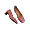 2025 Novo Estilo Outono Sapatos de Salto Quadrado Francês Femininos com Laço Francês Estilo Festa Sapatos Delicados