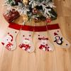 Decoraciones navideñas nuevas transfronterizas borde rojo lino de imitación estampado de dibujos animados calcetines navideños calcetines de regalo para niños colgante para árbol