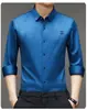 Camisa de Hombre de Negocios de Calidad para Primavera y Otoño Moda Casual Verde Medio Entallada Sin Marcas Manga Larga para Cabello
