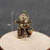 Llavero de artesanía antigua cobre cinco vías Dios de la Riqueza pequeño colgante coche escritorio pequeños adornos llavero de coche venta al por mayor