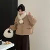Chaqueta corta de plumón para mujer con cuello de pelo y calentador de cuello, nuevo estilo invierno 2026, abrigo de alta gama, dulce, petite y encantador