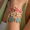 Pulsera de Metal con Parche de Flor de Goteo de Aceite Cruzada Europea y Americana, Pulsera Personalizada Dulce y Elegante, Joyería Simple y de Alta Gama para Mujeres