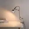 Lámpara de escritorio vintage estilo Bauhaus con brazo ajustable, adecuada para dormitorios, mesitas de noche, espacios de estilo industrial y estudios.; una lámpara de lectura de diseño retro