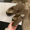 Pantuflas de lana de cordero, zapatos de mujer, nueva colección otoño/invierno 2026, forrados de felpa, cálidos, zapatos de algodón, estilo slip-on, mullidos, estilo Birkenstock