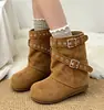 Botas de moda Boken cómodas botas cortas adelgazantes punta redonda 2026 aumento de altura oculto mujer otoño hebilla retro versátil nuevo estilo