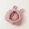 Chapéu infantil fofo estilo coreano com orelhas de coelho, chapéu de bebê para outono e inverno, chapéu de pular quente e à prova de vento com forro de fleece para bebês