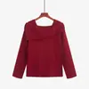 Moda Feminina Plus-Size: Blusas de Design Irregular para Mulheres, Coleção Outono 2026, Suéter de Tricô Soltinho Off-Shoulder para Mulheres Plus Size, 23173