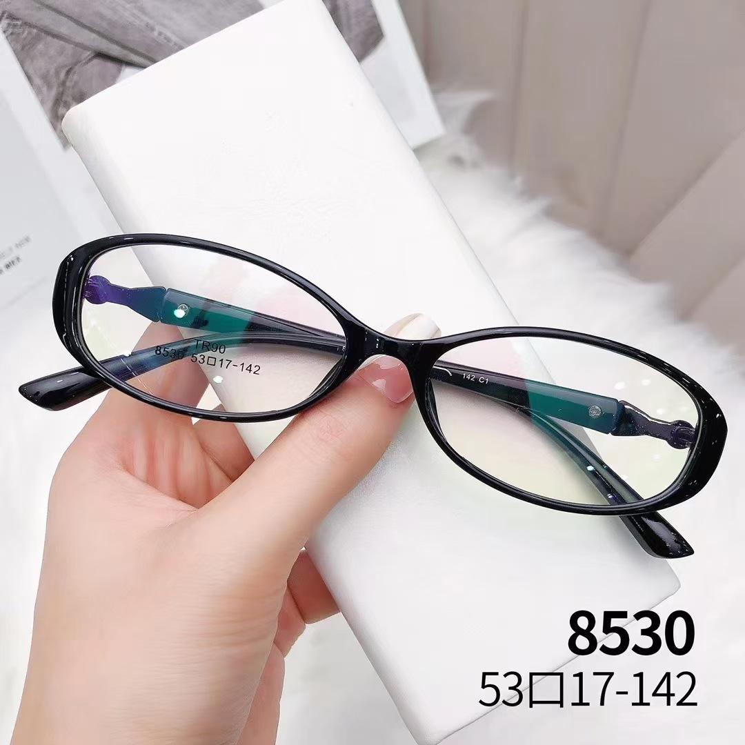 8530 (3)