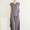 Calidad de Counter Producto Nuevo de Verano Versión Básica Elegante con Pliegues Talla Grande Casual Holgado Cuello en V Chaleco de Moda Camiseta