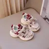 Nuevos Zapatos Deportivos Infantiles Primavera 2026, Zapatos de Running Transpirables de Malla para Niños, Zapatos tipo Papá Antideslizantes de Suela Suave para Niñas, Modernos