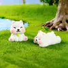 Lindo Perrito Blanco Musgo Micro Paisaje Creativo Dibujo Animado Cachorro Decoración Accesorios Mini Coche Adornos de Escritorio