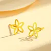 Brincos de Flor de Cinco Folhas de Cobre Banhado a Ouro Estilo Vietnamita Novo, Brincos Modernos e Elegantes, Atacado de Fabricantes de E-commerce de Transmissão ao Vivo
