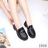 Mocassins Pretos Femininos 2025 Novos Sapatos de Verão para o Trabalho Estilo Britânico Retro Couro Fosco Sapatos Pequenos