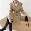 En stock Estilo retro chic coreano moda de nicho cárdigan de atar abrigo de lana con capucha 19259