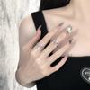 Diseño Nicho Estilo Cool Anillo con Textura de Piedra Lunar de Zircón Rosa Incrustado Anillo Abierto de Gema de Alta Gama para Mujeres