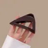 Pinza para el cabello de tamaño mediano de lunares blancos y negros estilo francés, diseñada para la parte trasera de la cabeza, un accesorio para el cabello nuevo y elegante con un aspecto sofisticado y con estilo