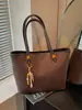Bolso de mano retro transfronterizo estilo coreano para mujer, gran capacidad, nueva colección de verano 2026, bandolera versátil y simple, bolso de mano para el trabajo