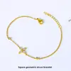 Pulsera Popular de Acero de Titanio 18K Circonita Trébol de Cuatro Hojas Transfronteriza de Amazon para Mujer, Lujo Accesible y Pulsera de Gama Alta que No se Desvanece
