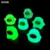 Resina luminosa elfo fantasma estéreo accesorios DIY adornos creativos para escritorio y coche al por mayor