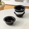 Prato de Cerâmica Personalizado Estilo Japonês Preto e Branco em Formato de Mão para Uso Doméstico, Prato de Tempero, Prato para Molho de Hot Pot, Prato para Condimentos