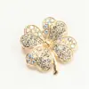 Broche de trébol de cuatro hojas de lujo con diamantes, pequeño pasador de aleación para trajes de mujer, chaquetas, cárdigans y decoraciones de cuello