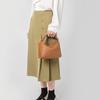 Design de Nicho Moda Casual Bolsa de Mão Feminina Versátil Pequena Fresca Texturizada Bolsa de Ombro/Axila Bolsa de Couro Trançado