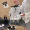 Camiseta interior de algodón con lunares para niña con ribete de encaje, elegante y versátil, adecuada para niños pequeños, manga larga para primavera y otoño