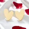 Pendientes de moda simples transfronterizos de AliExpress, pendientes de corazón dorados, pendientes de amor de aleación geométrica, alta calidad al por mayor