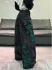 Jeans feminino Y2K de nicho, verde, com bordado pesado de rosas, perna larga, corte curvo, cintura alta, com caimento, solto, calça longa