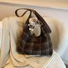 Bolsa Grande de Gran Venta Otoño e Invierno para Mujer 2026 Nueva Tendencia Casual Gran Capacidad para el Trabajo Bajo el Brazo Bolso Cruzado Grande de Cuadros